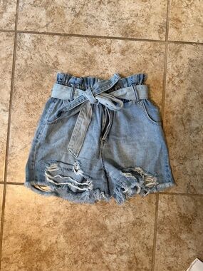 High-Waist Distressed Paperbag Denim Shorts - Light Blue
